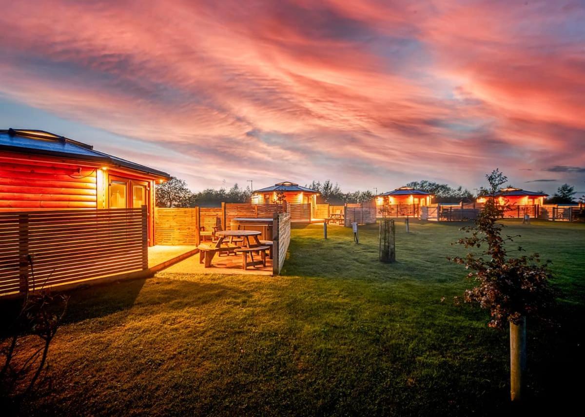 Green Meadows Park Garton 외부 사진
